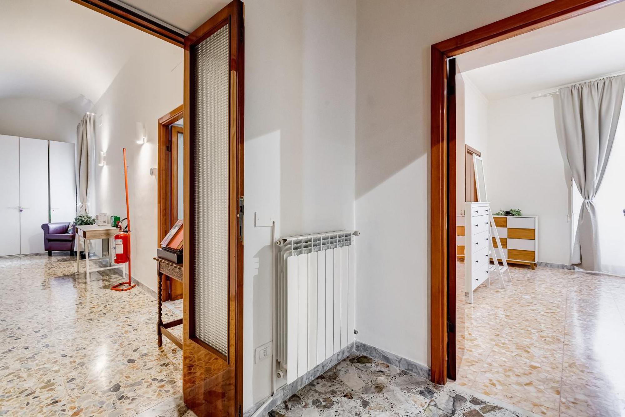 Vivilo Collection - San Vito View Apartment - 3 Bdr 2 Baths Рим Екстер'єр фото