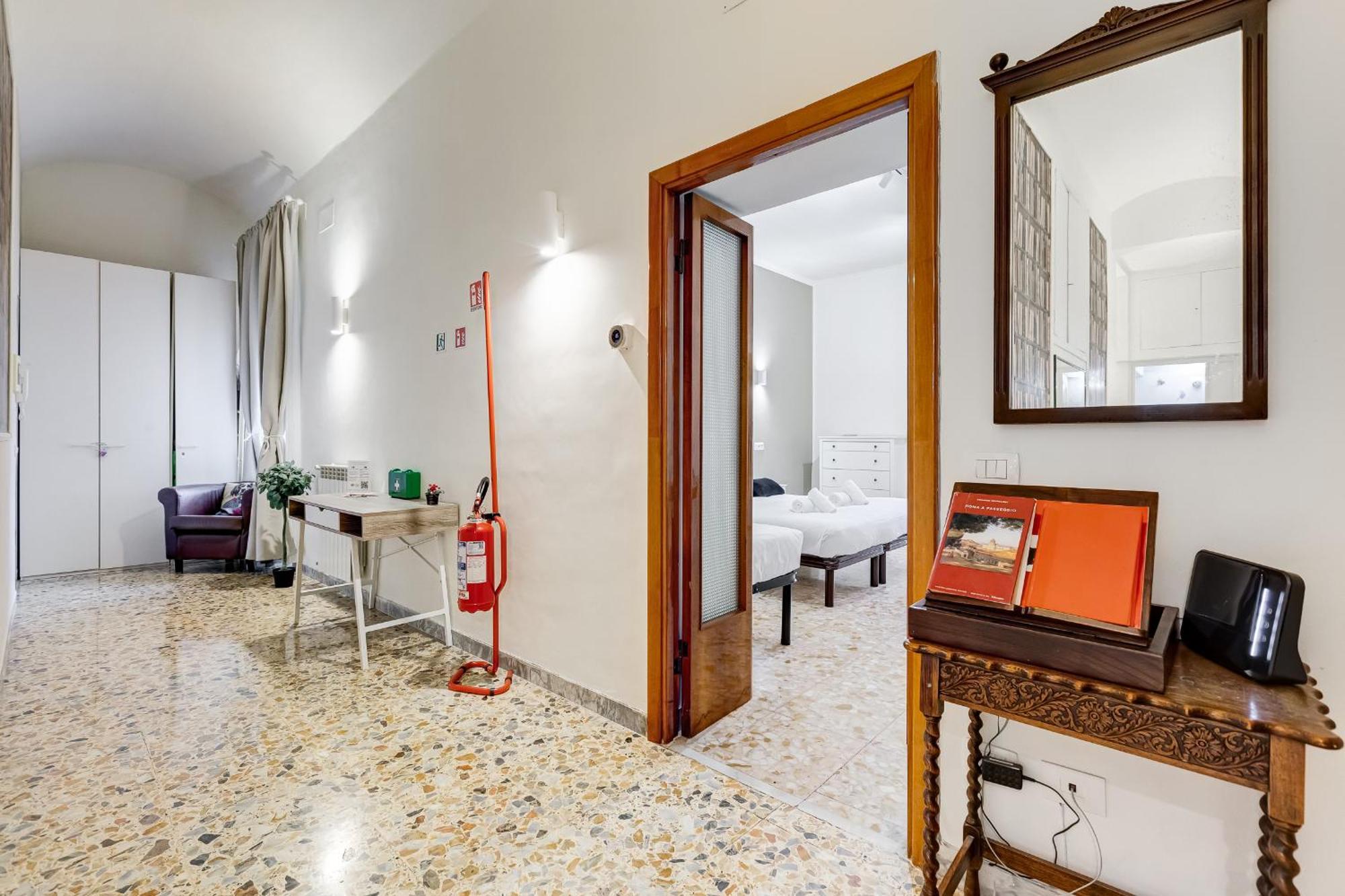 Vivilo Collection - San Vito View Apartment - 3 Bdr 2 Baths Рим Екстер'єр фото